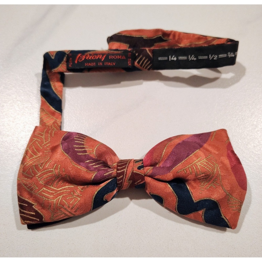 BRIONI Bow Tie 100% Silk  Formal  Handmade in Italy Mens Vtg